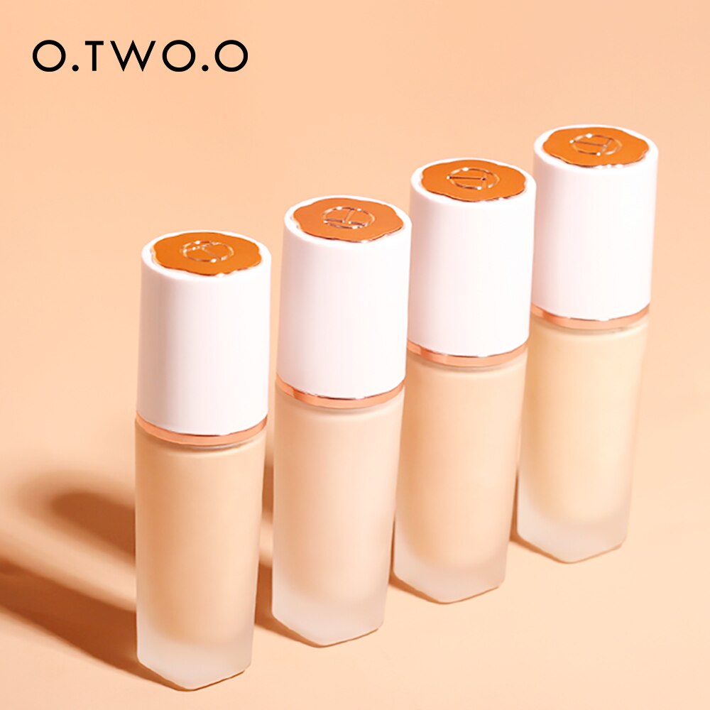 O.TWO.O ロングラスティング リキッド ファンデーション