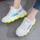 ターボニコルスポーツシューズ