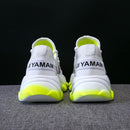 ターボニコルスポーツシューズ