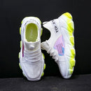 ターボニコルスポーツシューズ